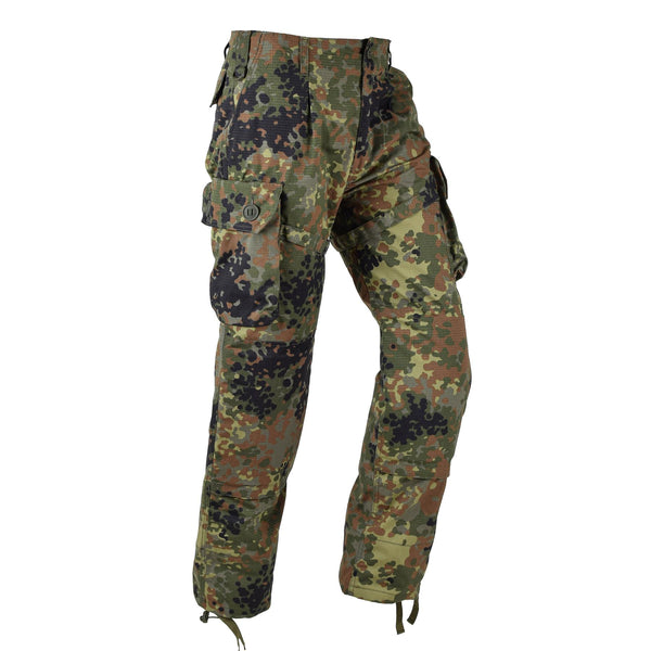 Pantalon de combat cargo de style armée allemande de marque TACGEAR, camouflage Flecktran ripstop