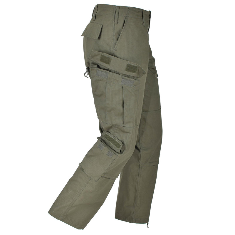 Pantalon cargo ripstop de style armée américaine de marque Mil-Tec, couleur olive
