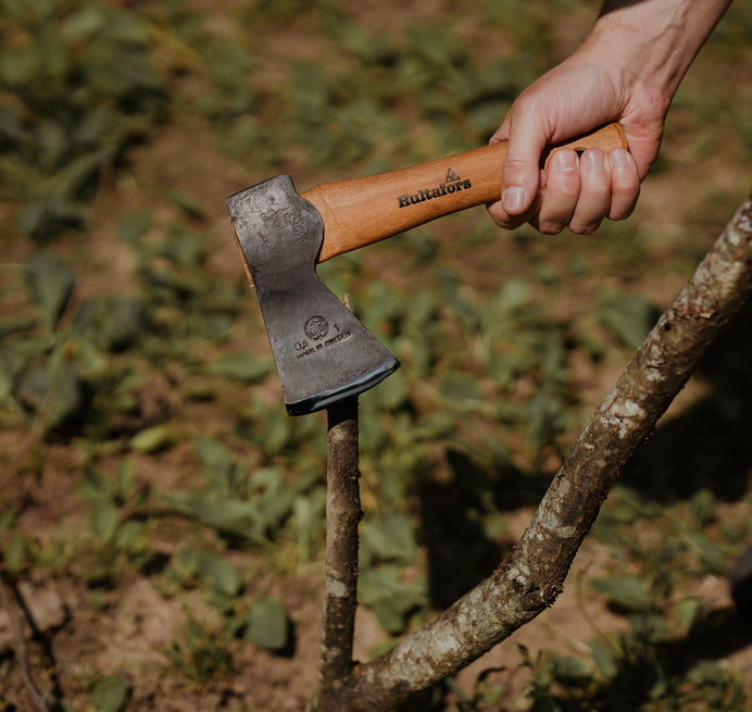 <p>LES ESSENTIELS DU BUSHCRAFT</p>