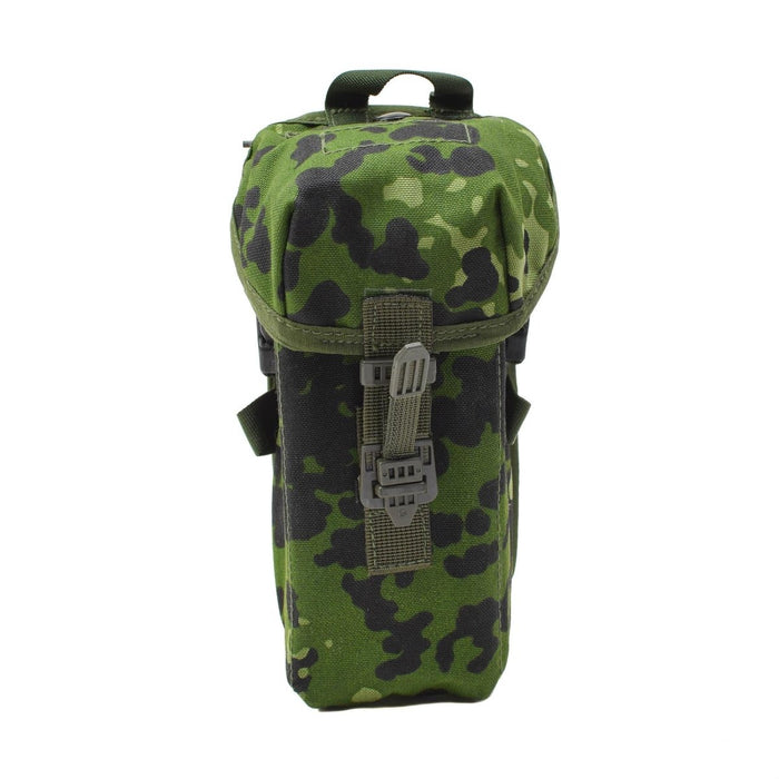 Véritable pochette pour magazines LMG camouflage militaire danois avec fixation de ceinture sécurisée et boucle à dégagement rapide au motif M96