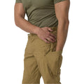 Pantalon tactique Helikon-Tex SFU Next Mk2 Ripstop réglage multi-points Woodland