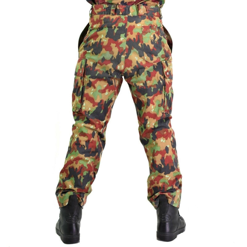 Pantalon de combat original de l'armée suisse M83 Alpenflage Camo field trousers NEUF